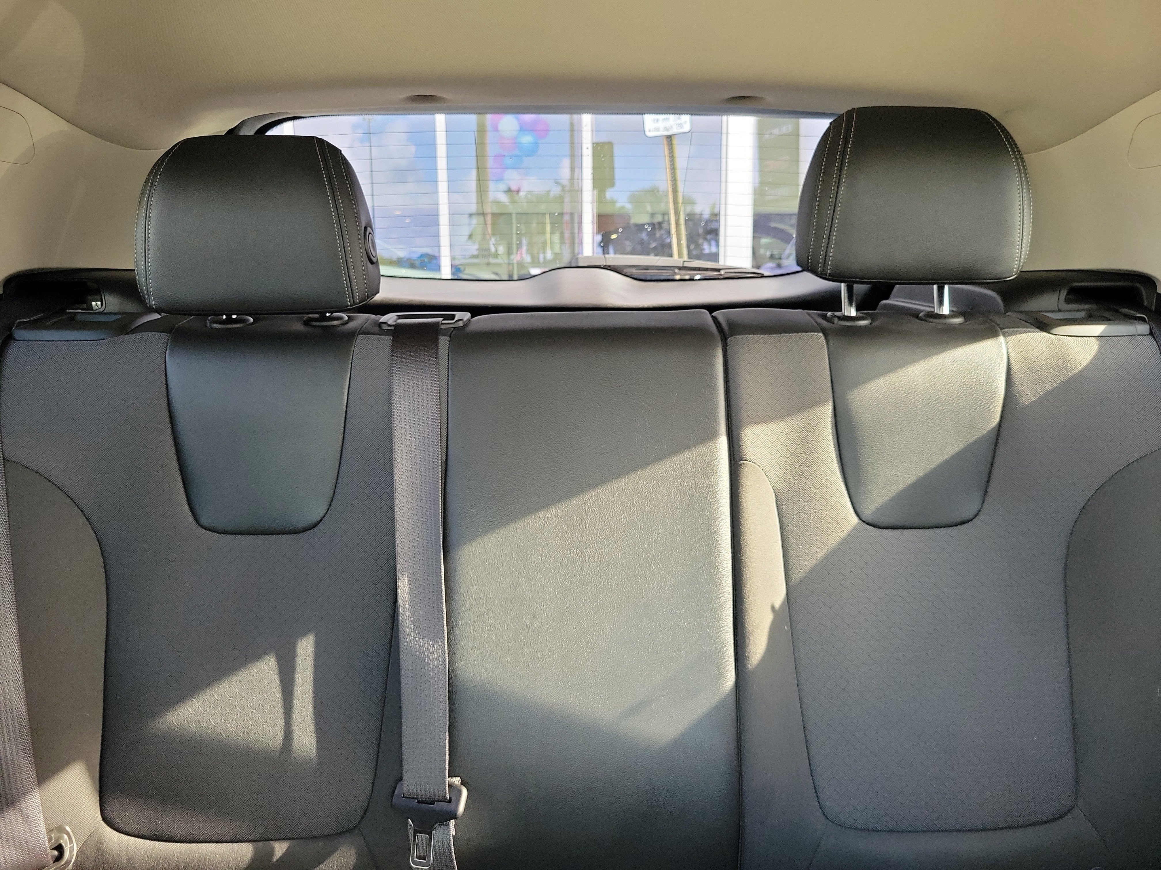 Used 2023 Buick Encore GX Preferred w/ Cold Weather Comfort Package image 15