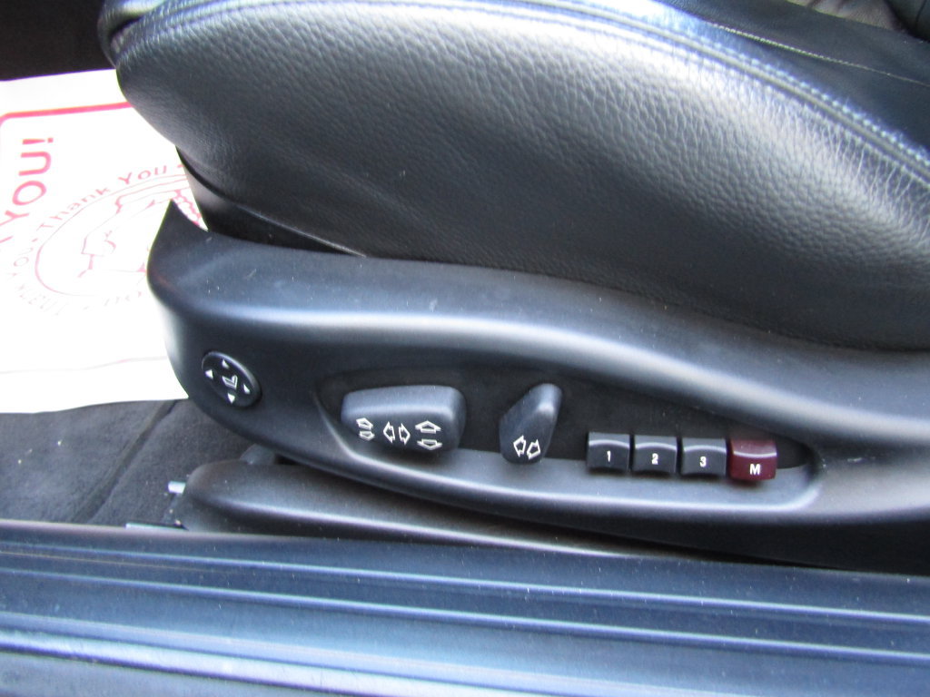 Used 2007 BMW 650i Coupe RWD image 16