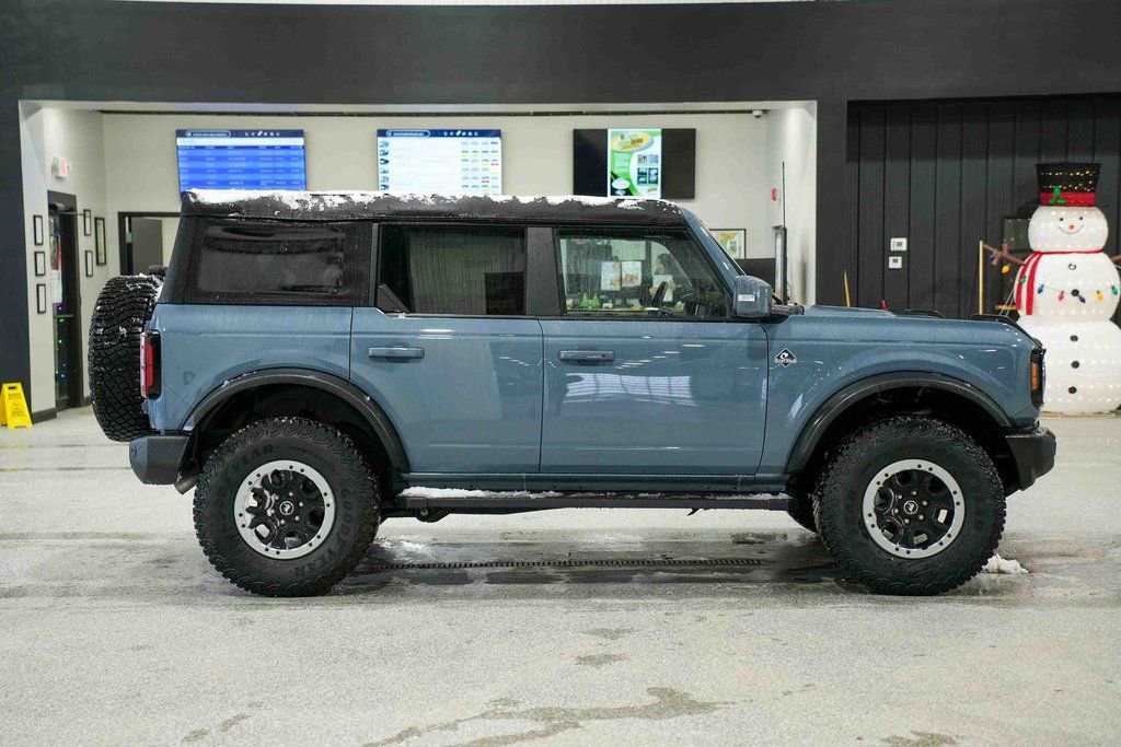 Used 2024 Ford Bronco Outer Banks w/ Sasquatch Package image 4