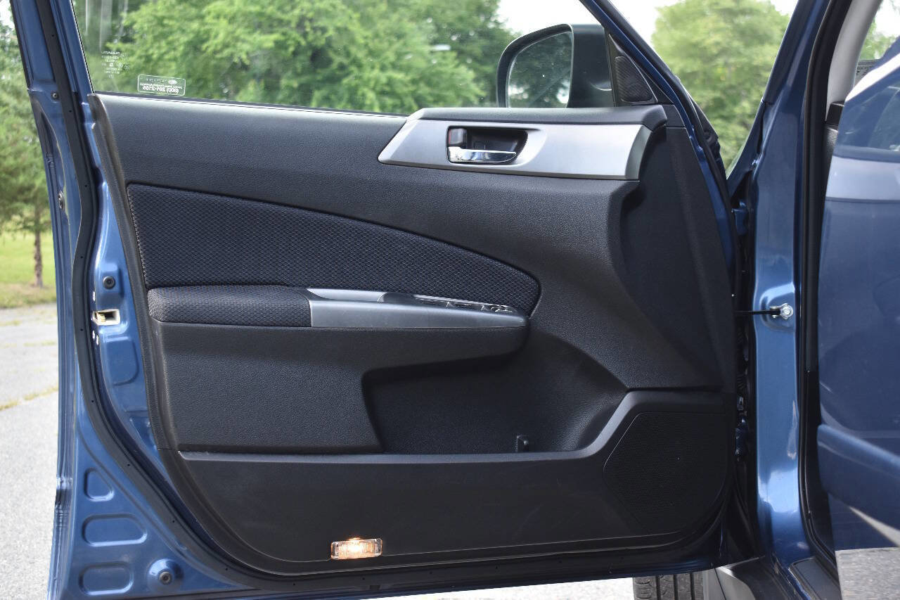 Used 2012 Subaru Forester 2.5X Premium w/ Popular Pkg 3 image 10