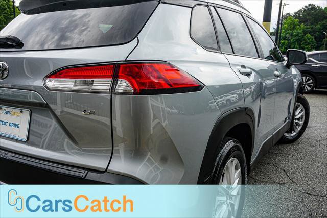 Used 2024 Toyota Corolla Cross LE w/ Moonroof Package FWD image 7