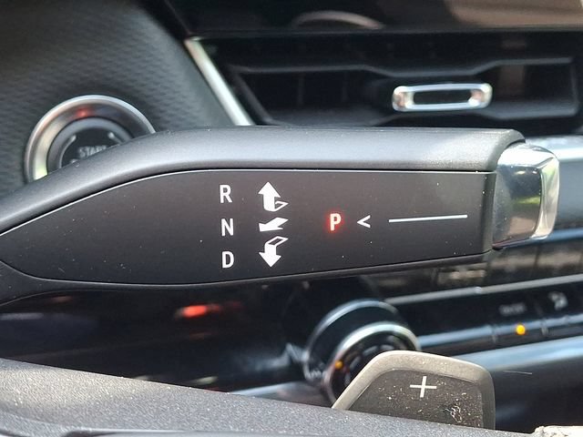 Used 2025 Chevrolet Equinox LT FWD image 14