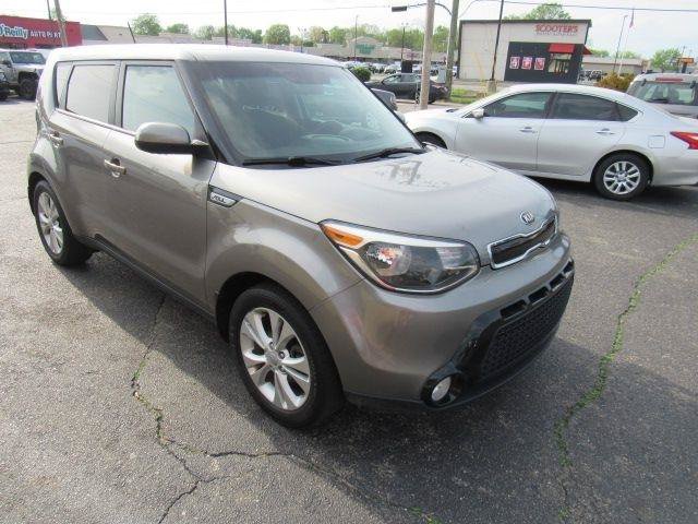 Used 2016 Kia Soul + FWD image 1