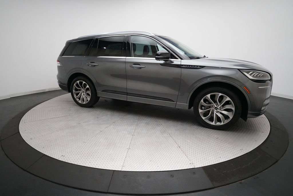 Used 2022 Lincoln Aviator Grand Touring image 38