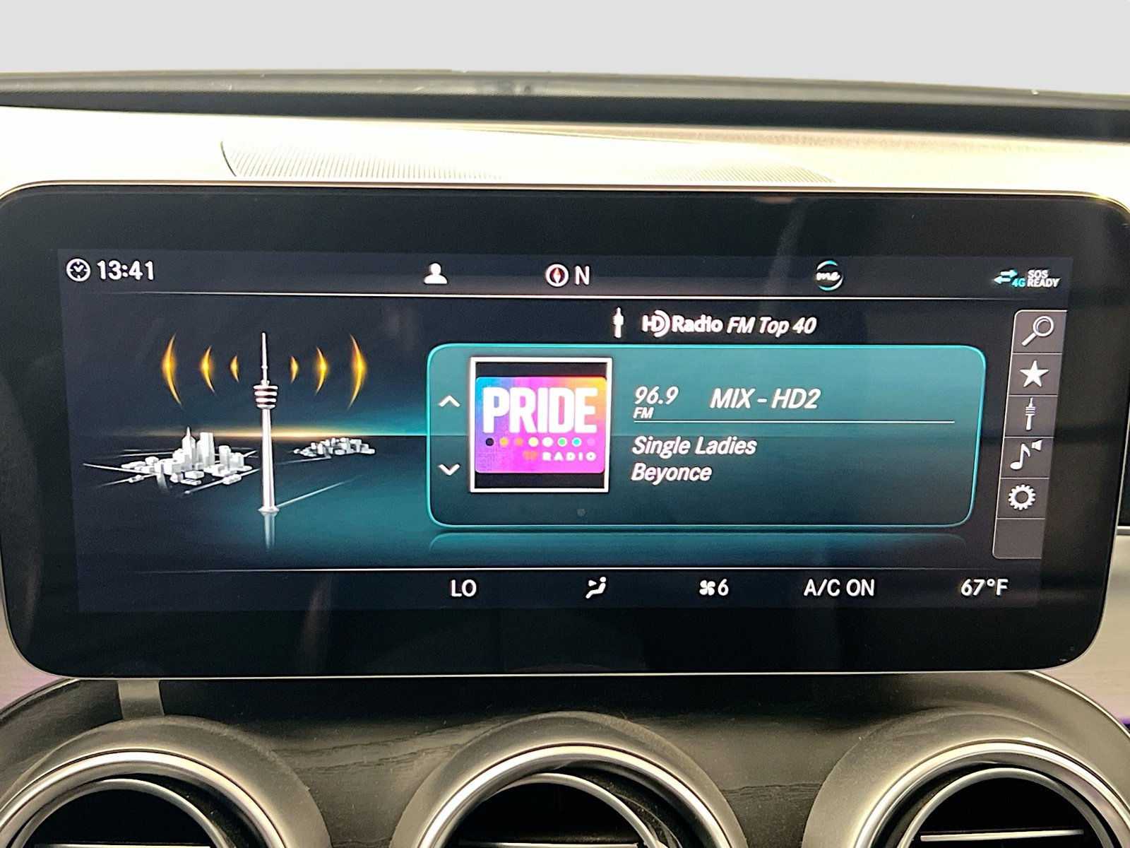 Used 2021 Mercedes-Benz C 300 Sedan image 10