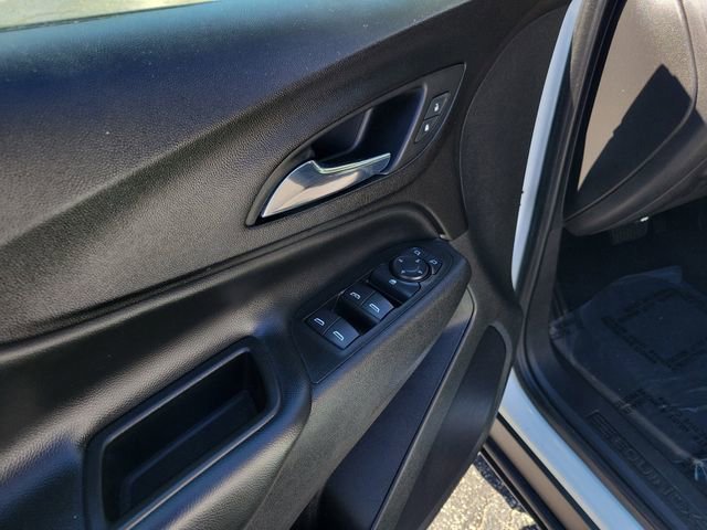 Used 2021 Chevrolet Equinox LT image 10