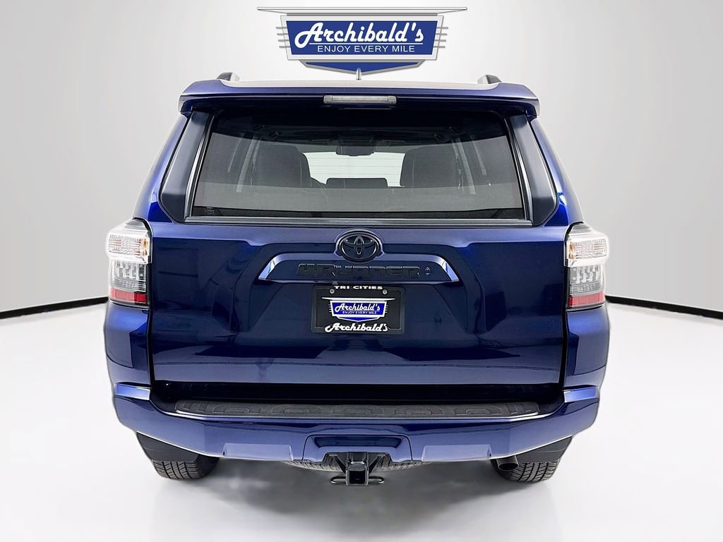Used 2021 Toyota 4Runner SR5 Premium image 6