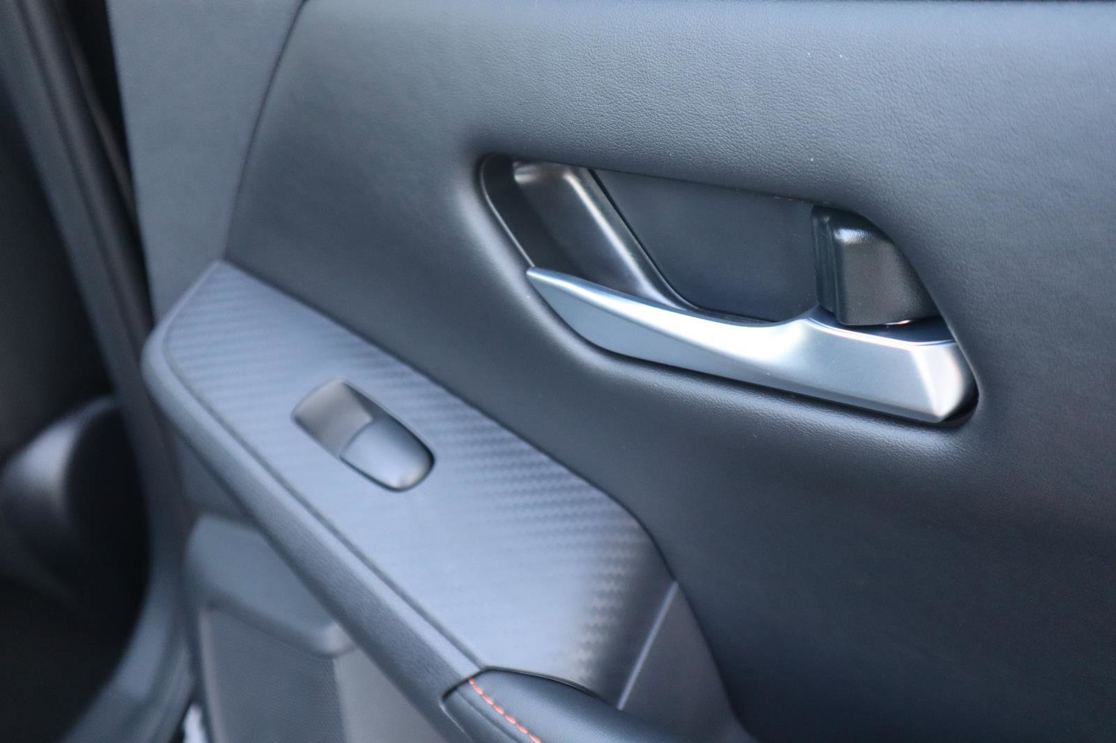 Used 2025 Nissan Sentra SR w/ SR Premium Package image 42