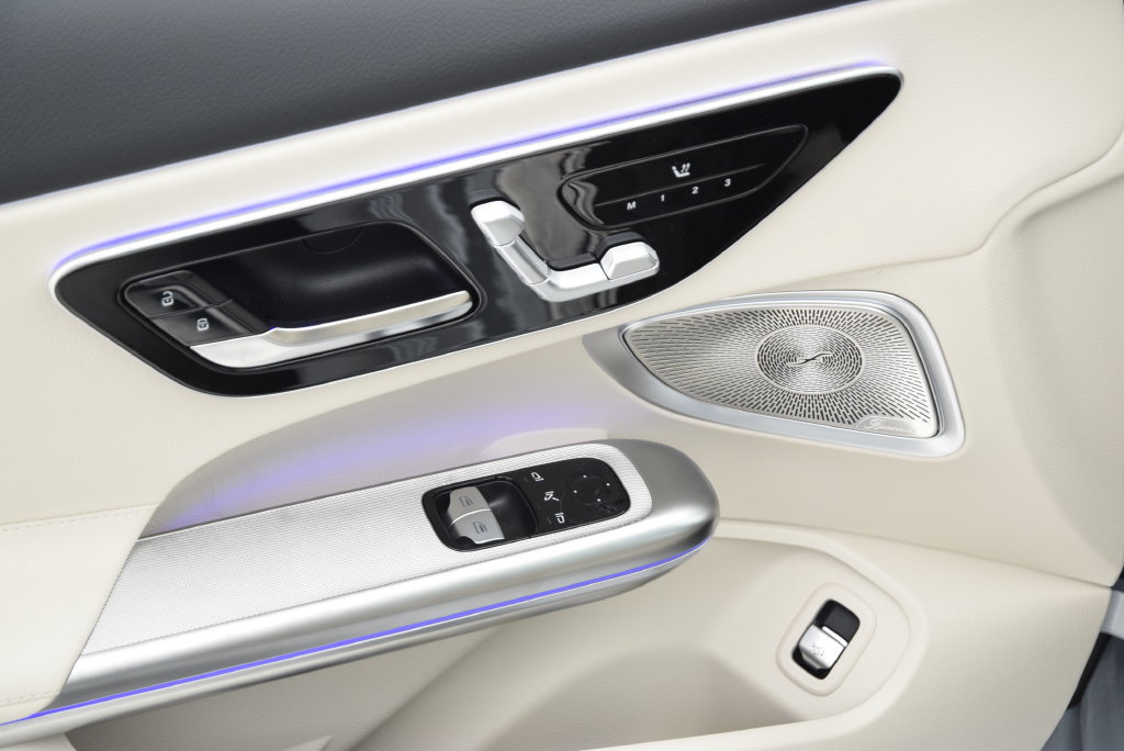 New 2026 Mercedes-Benz CLE 300 4MATIC Coupe image 21