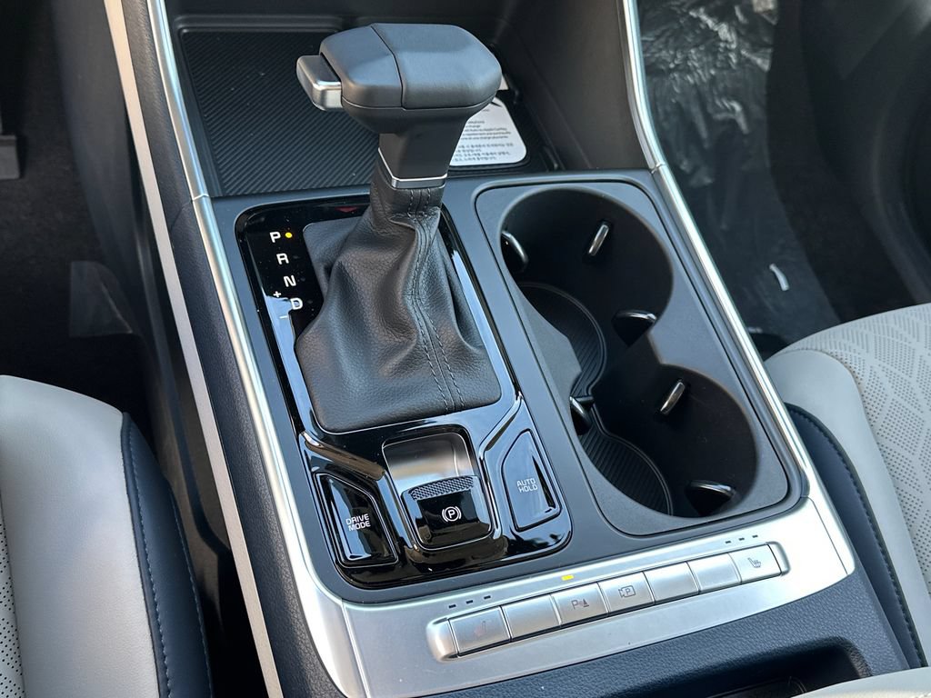 New 2026 Kia Carnival EX FWD image 24