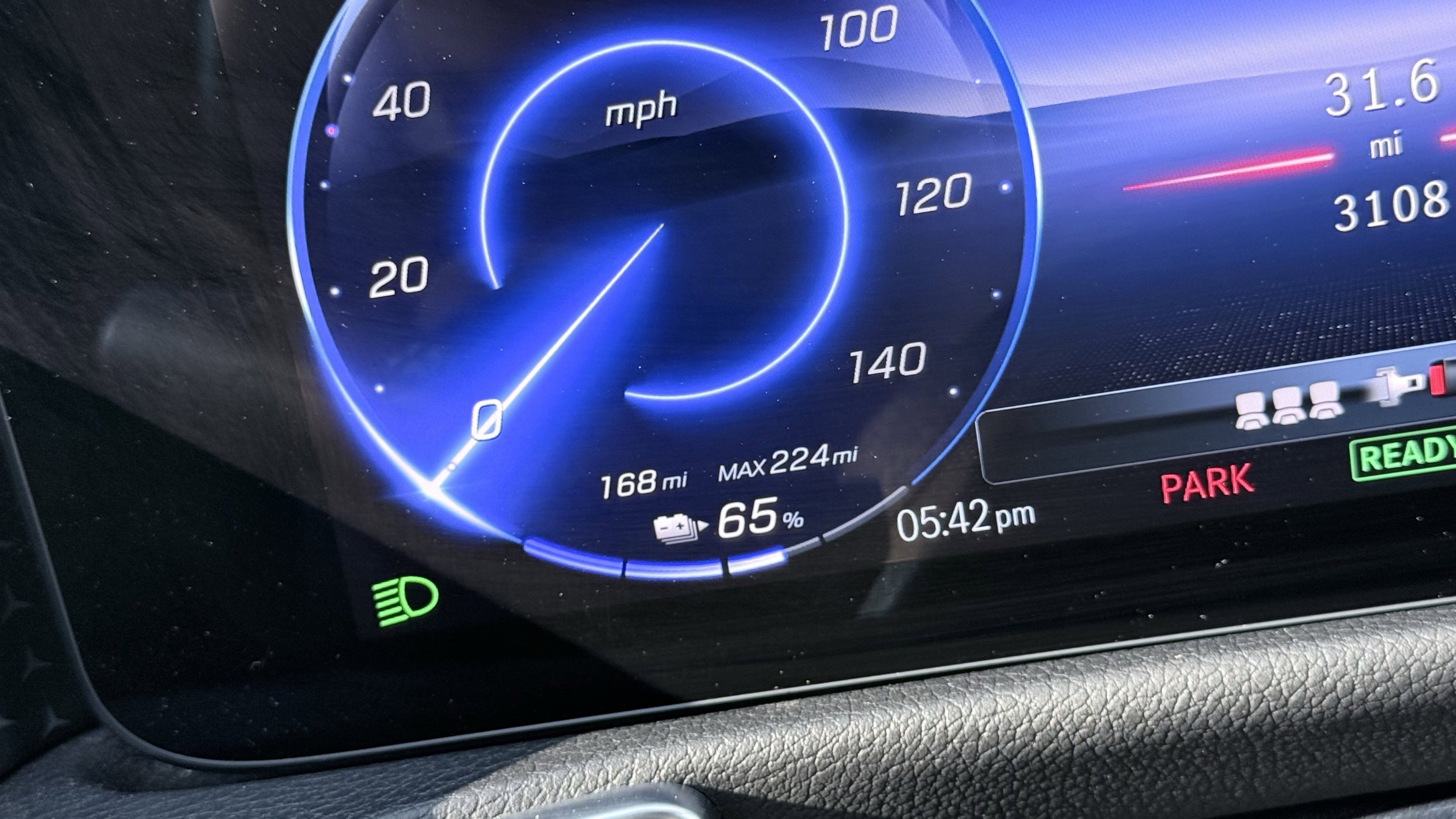 Used 2025 Mercedes-Benz EQB 250+ image 64