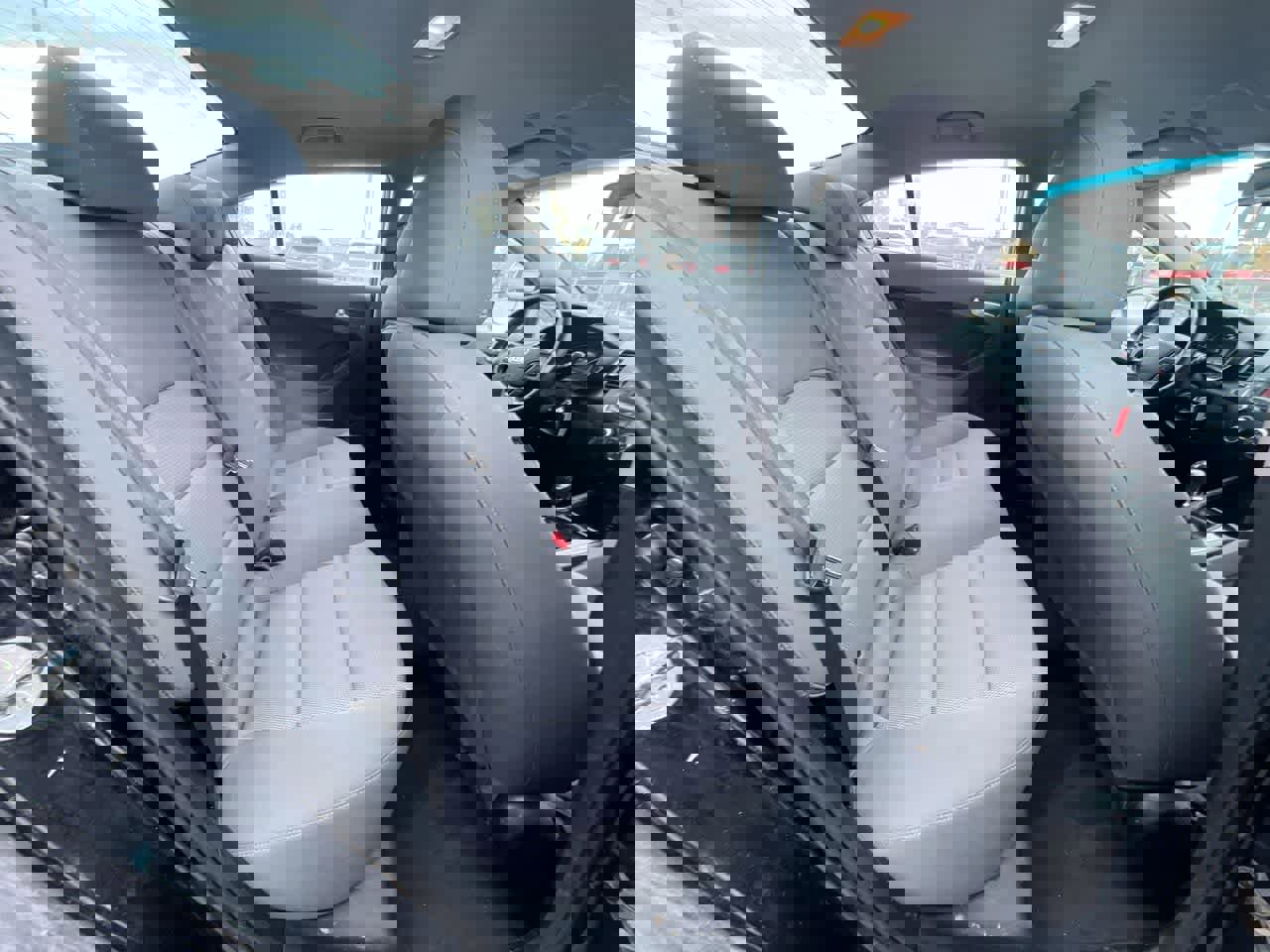 Used 2018 Kia Forte LX image 25