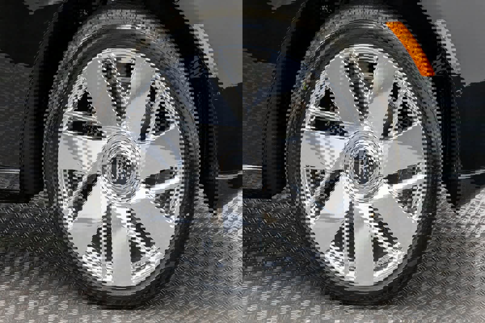 New 2026 Rolls-Royce Cullinan image 47