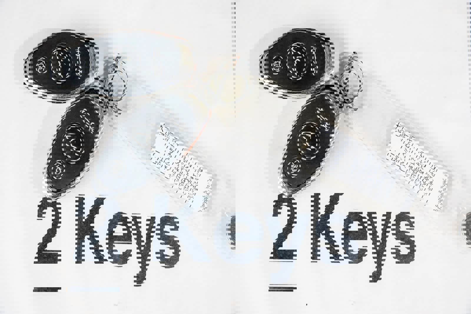 Used 2018 McLaren 570S Spider image 19