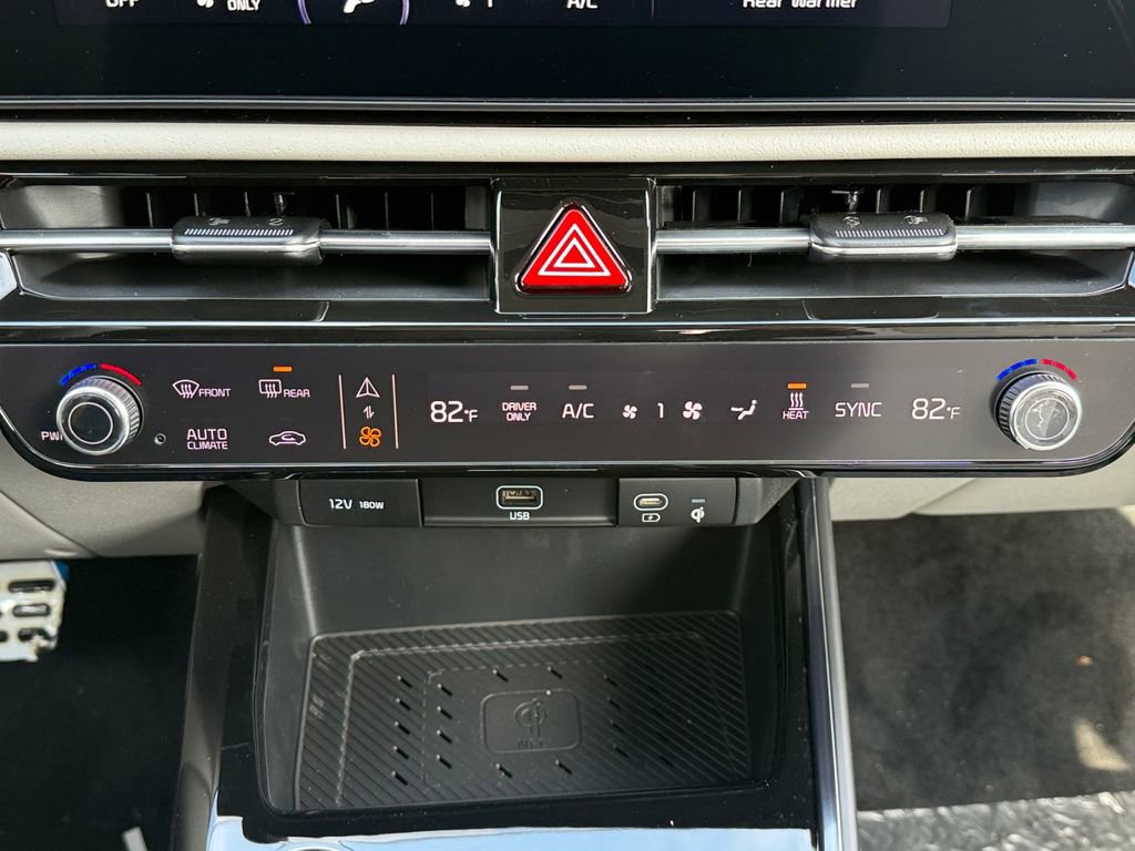 New 2025 Kia Niro Wave w/ Wave Preserve Package image 18