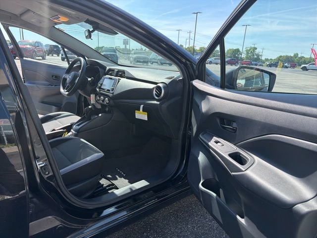 Used 2025 Nissan Versa S w/ Trunk Package FWD image 17