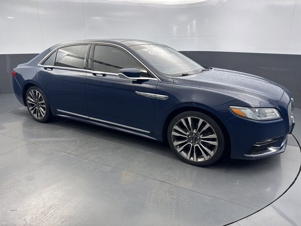 Used 2018 Lincoln Continental Reserve w/ Rear-seat Package image 10