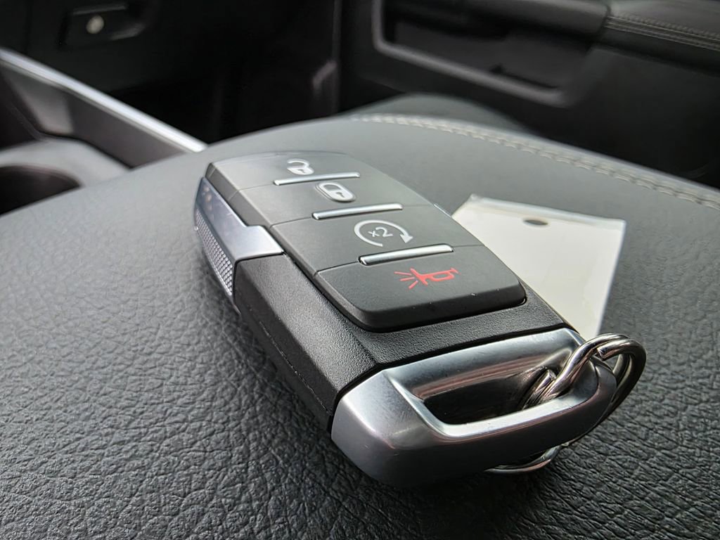 Used 2025 RAM 2500 Big Horn image 29