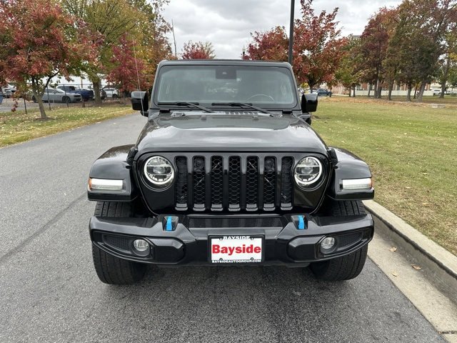 Used 2021 Jeep Wrangler Unlimited Sahara image 4