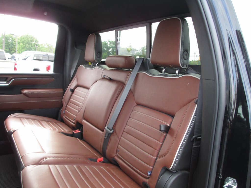 Certified 2024 GMC Sierra 3500 Denali Ultimate image 23