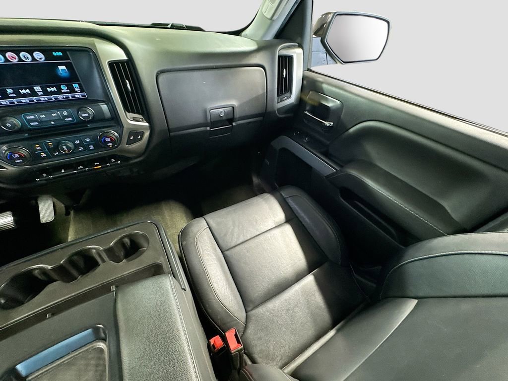 Used 2018 Chevrolet Silverado 1500 LT w/ All Star Edition AWD/4WD image 16