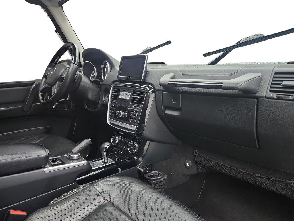Used 2015 Mercedes-Benz G 550 image 25