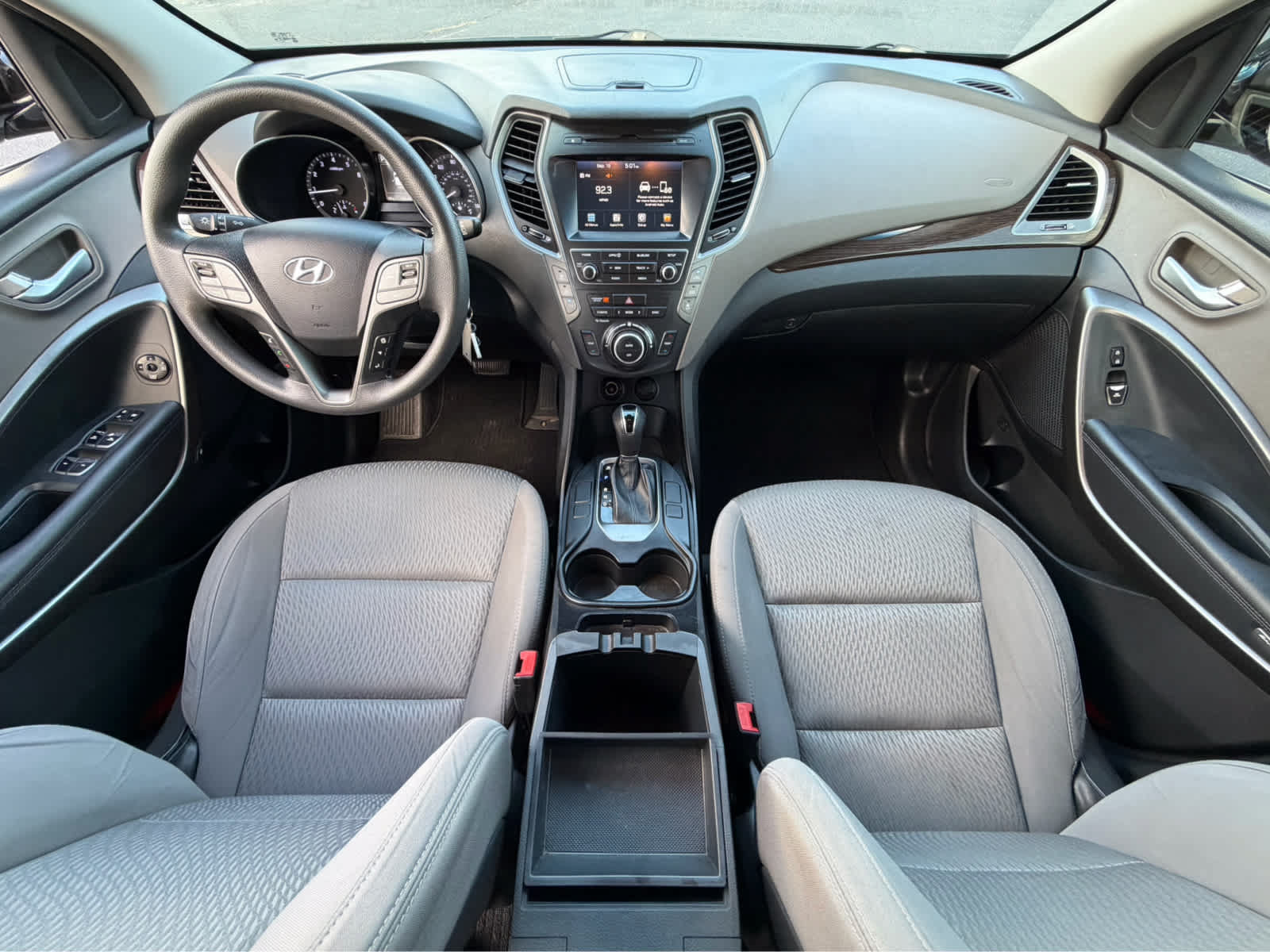 Used 2017 Hyundai Santa Fe SE w/ Cargo Package FWD image 17