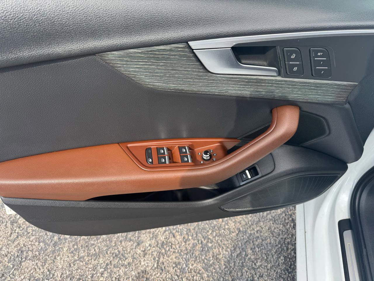 Used 2017 Audi A4 2.0T Premium Plus w/ Premium Plus Package image 14