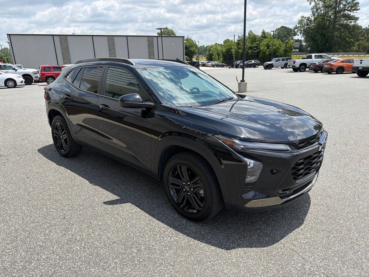 Used 2024 Chevrolet Trax ACTIV FWD image 9