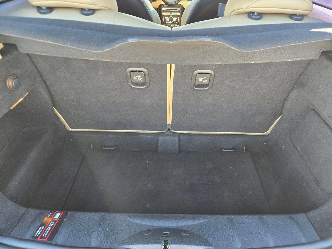 Used 2009 MINI Cooper John Cooper Works image 26