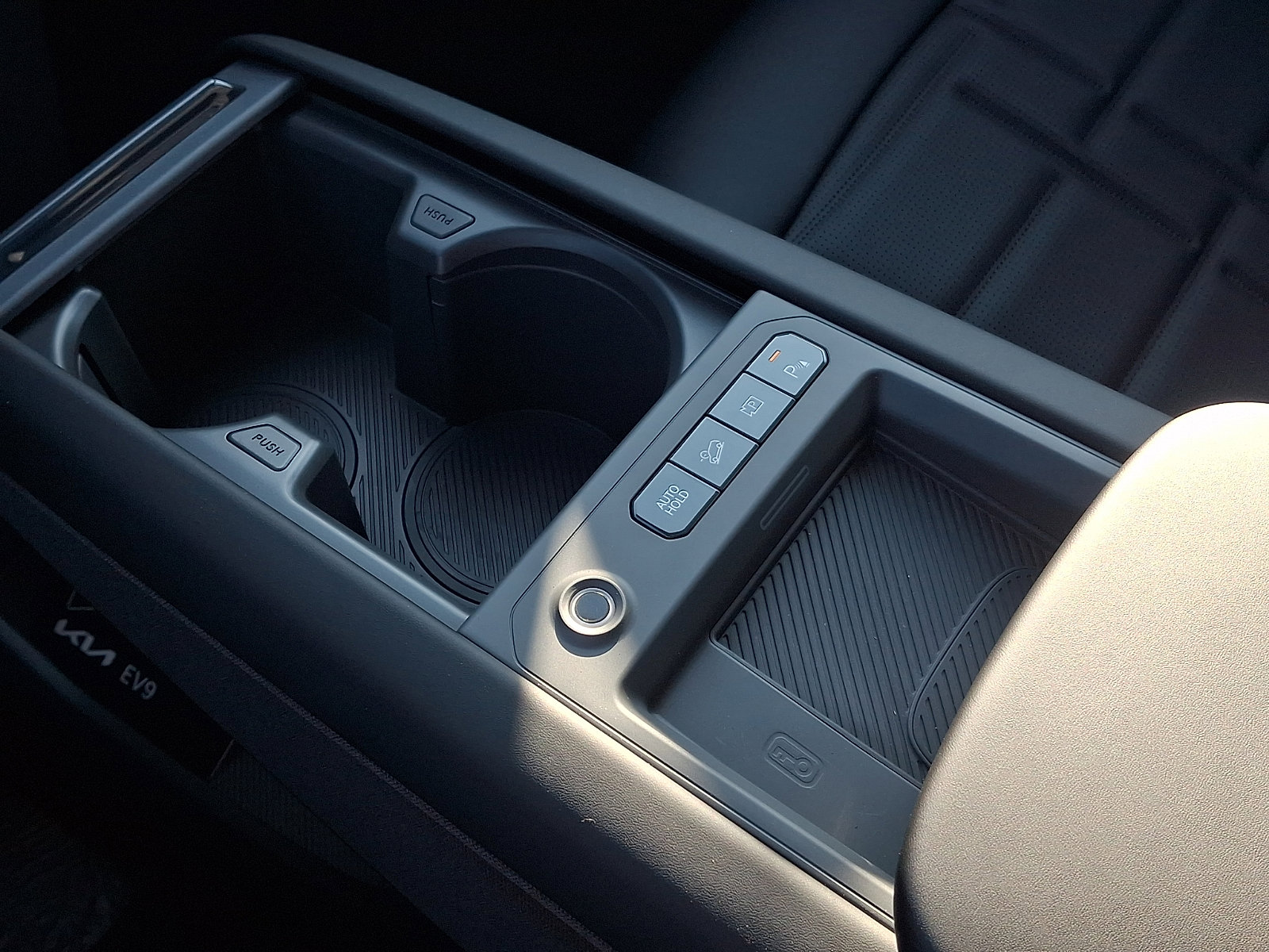 New 2026 Kia EV9 Land w/ Nightfall Edition Package image 22