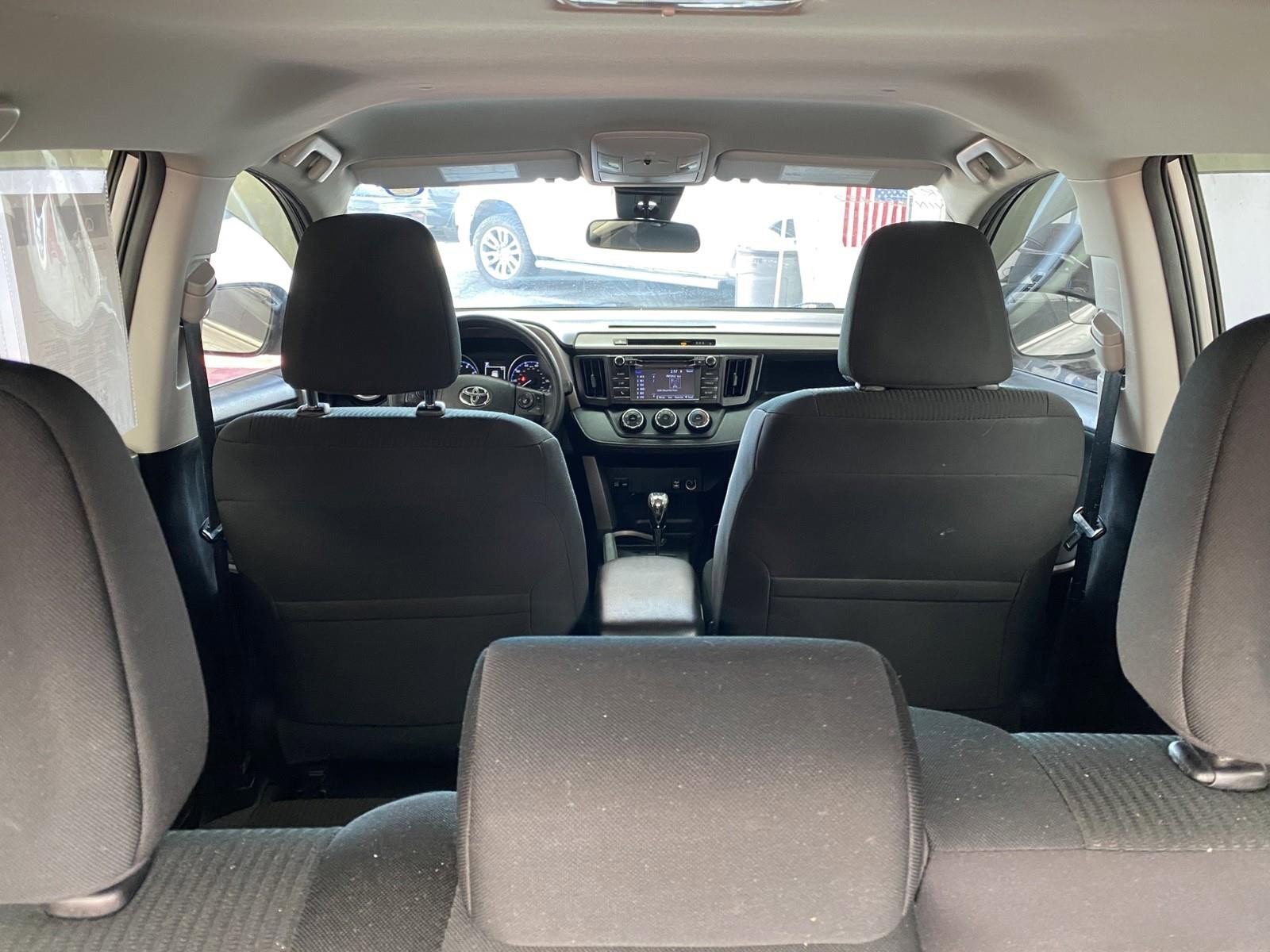 Used 2017 Toyota RAV4 LE w/ All Weather Liner Package AWD/4WD image 15