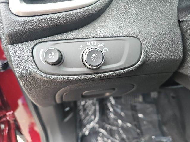 Used 2018 Chevrolet Trax LT w/ Driver Confidence Package image 14