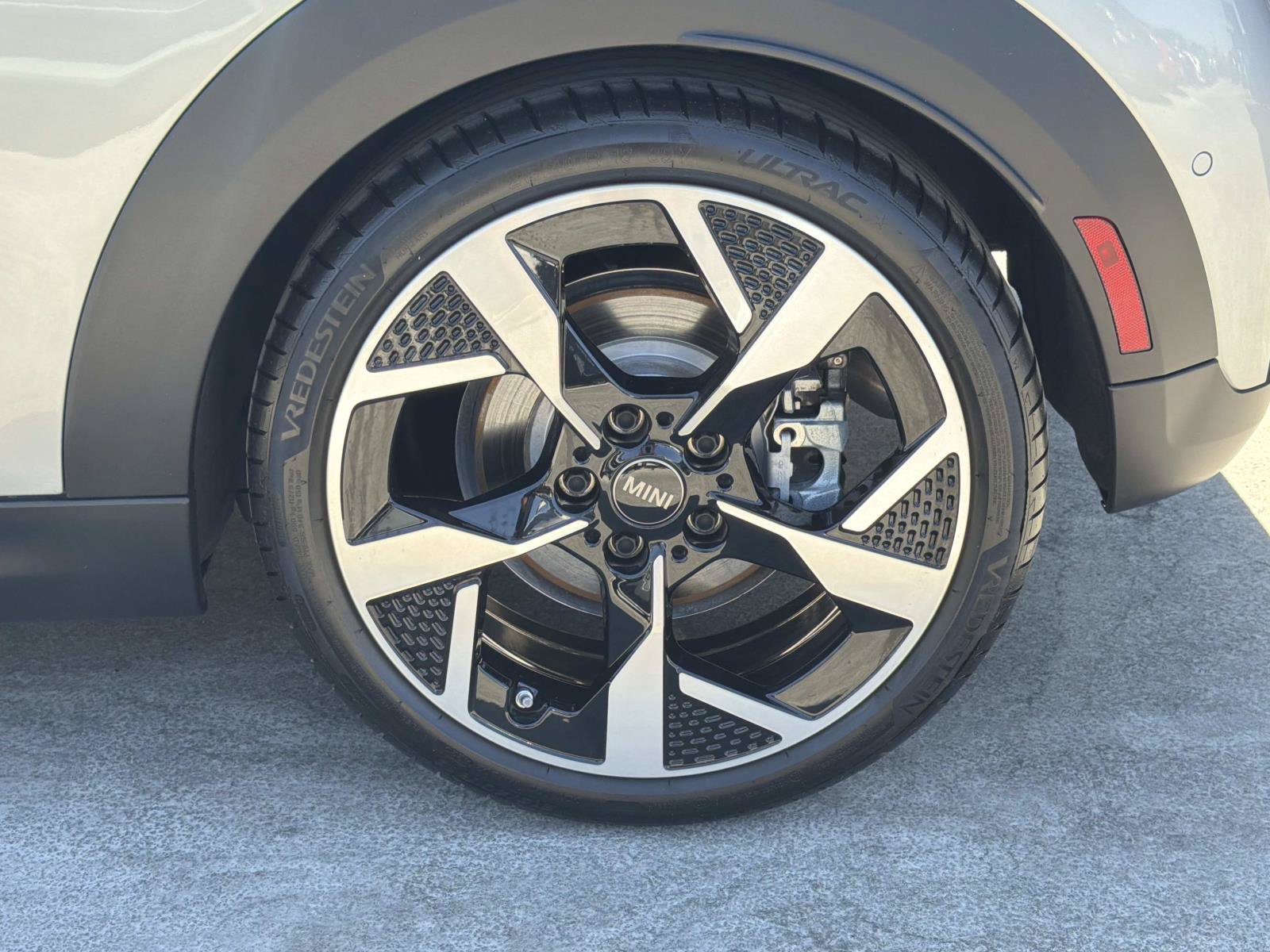Used 2026 MINI Cooper S FWD image 7