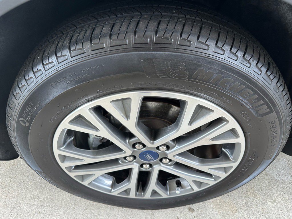 Certified 2022 Ford Escape SEL AWD/4WD image 5