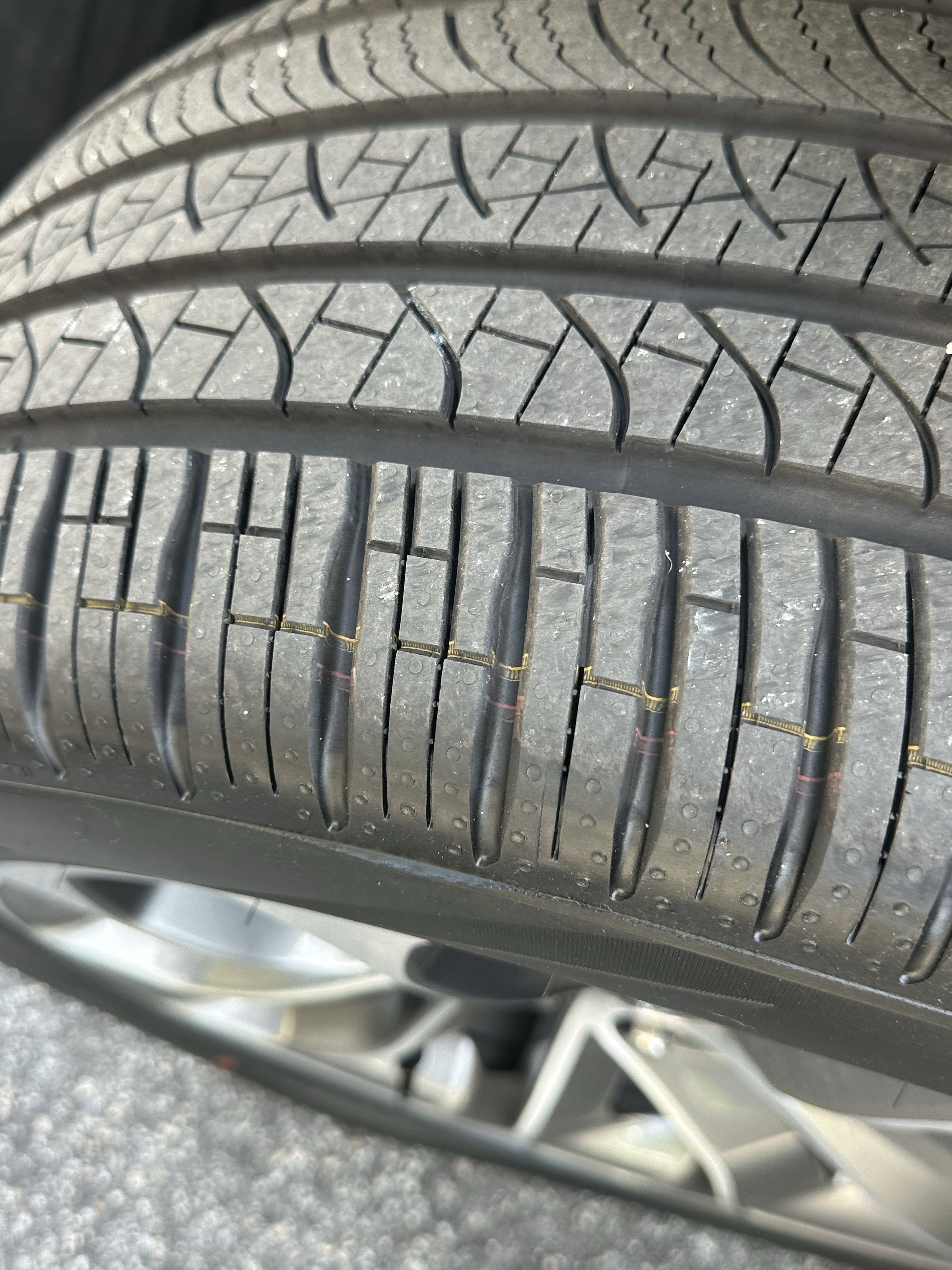 Used 2025 Lincoln Aviator Reserve image 12