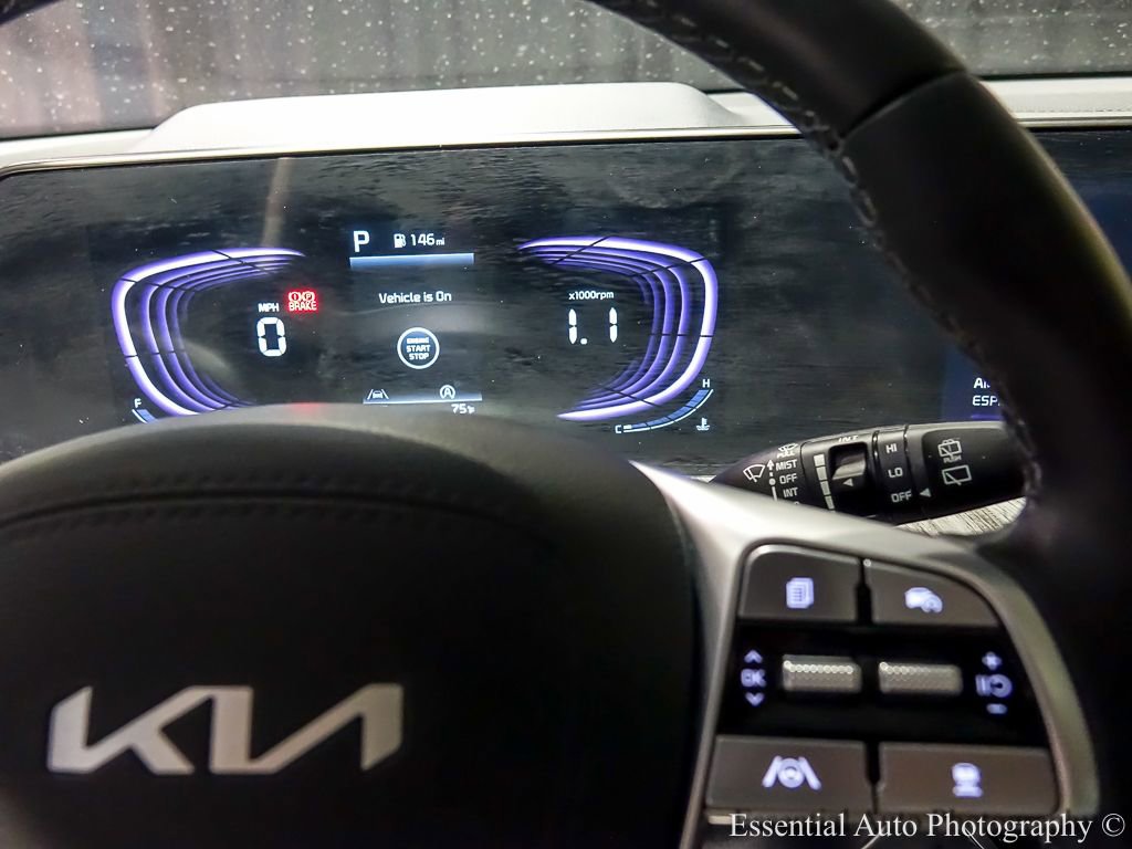 Used 2025 Kia Telluride EX w/ EX Captain's Chair Package AWD/4WD image 21