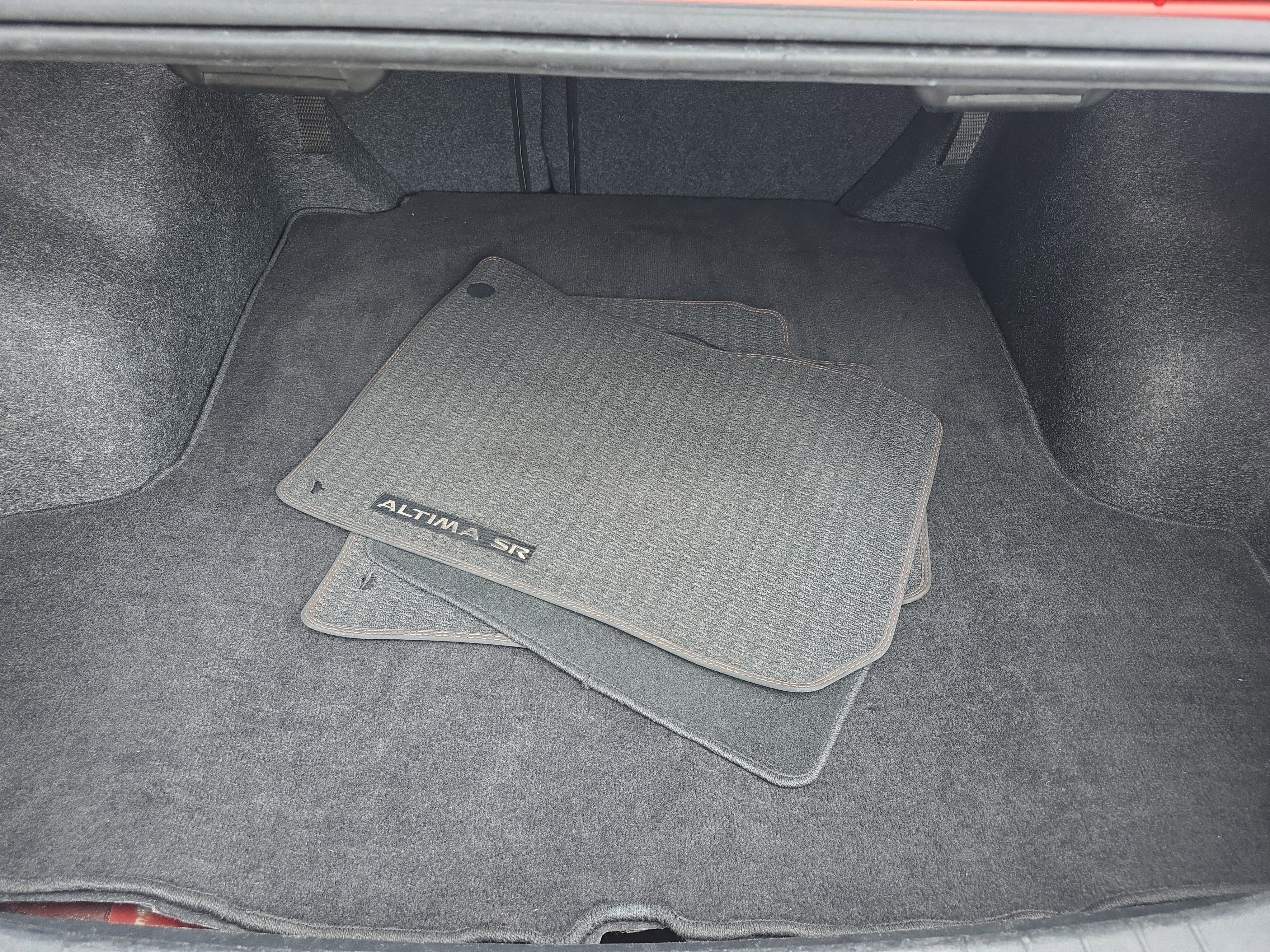 Used 2022 Nissan Altima 2.5 SR image 12