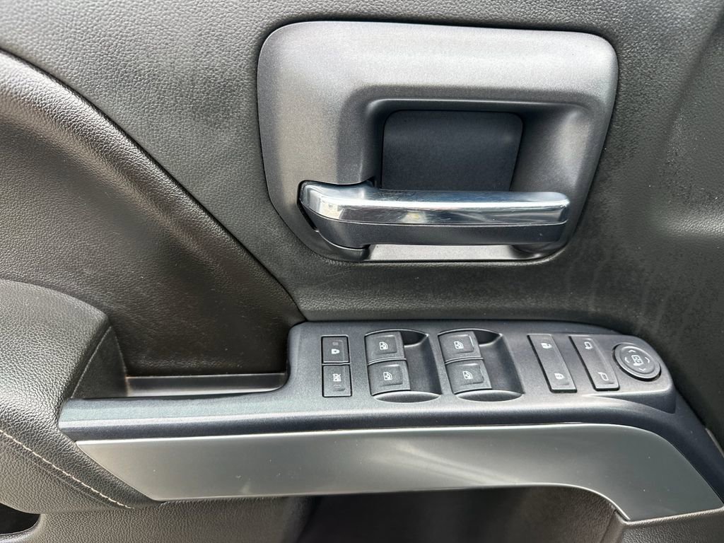 Used 2016 Chevrolet Silverado 2500 LT w/ LT Convenience Package AWD/4WD image 10