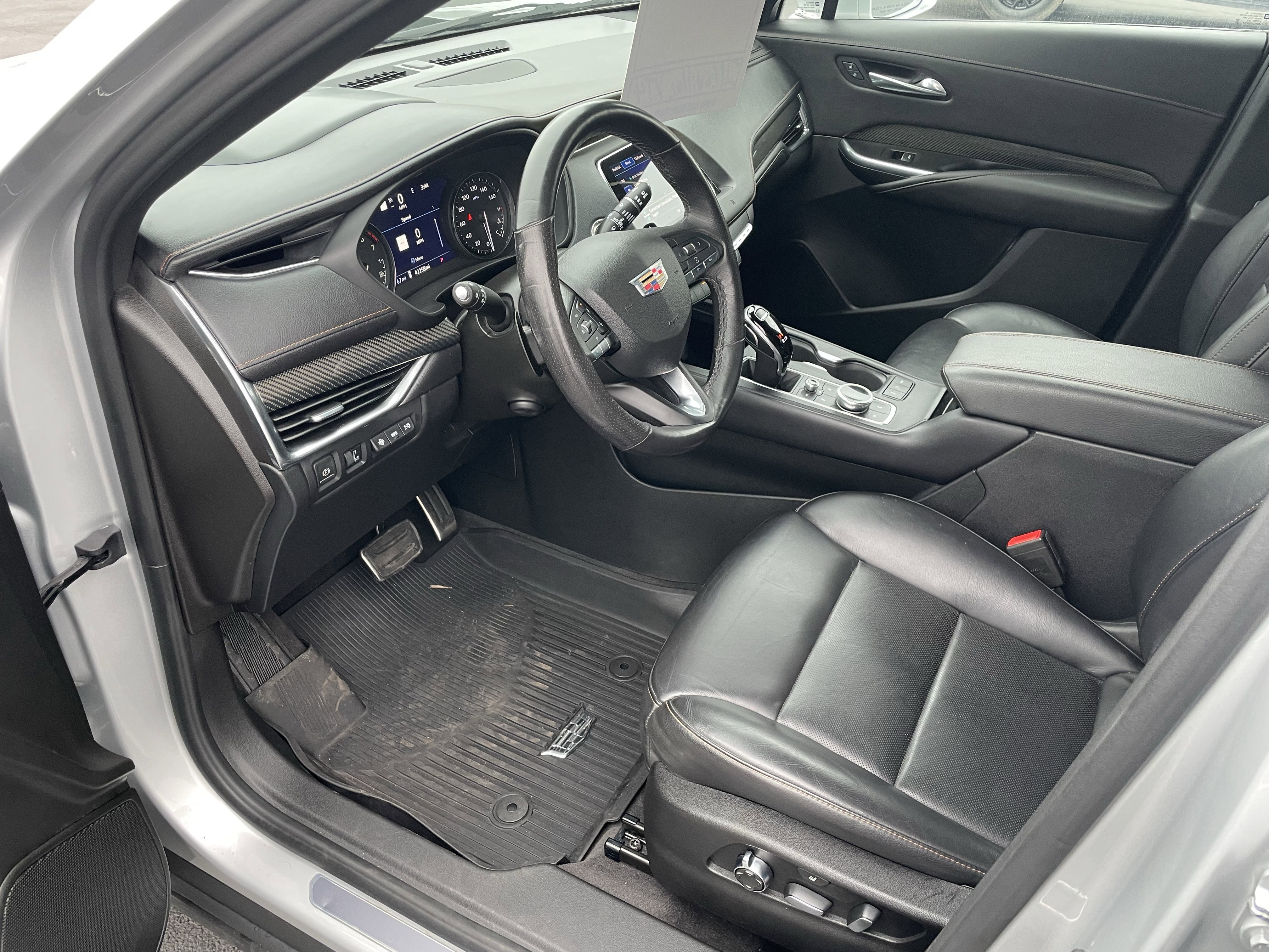 Used 2021 Cadillac XT4 Sport image 12