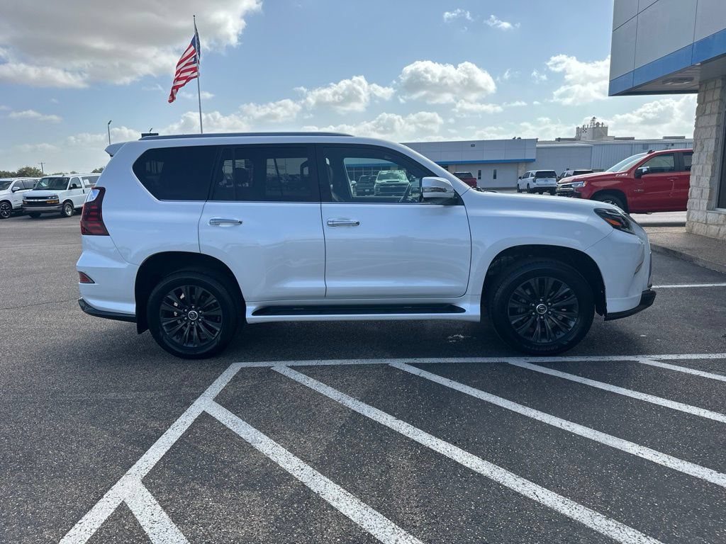Used 2020 Lexus GX 460 Premium AWD/4WD image 3