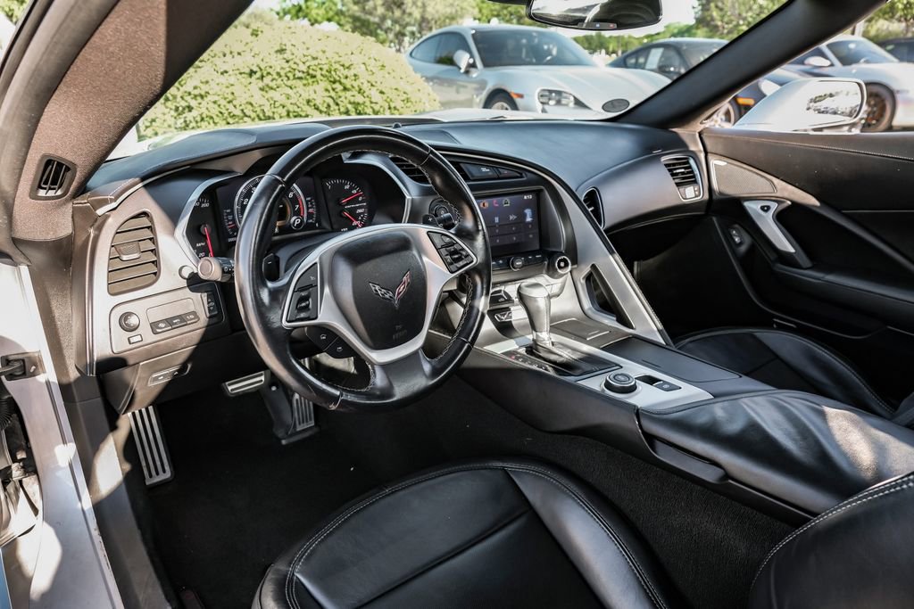 Used 2014 Chevrolet Corvette Stingray Convertible w/ 2LT Preferred Equipment Group image 12