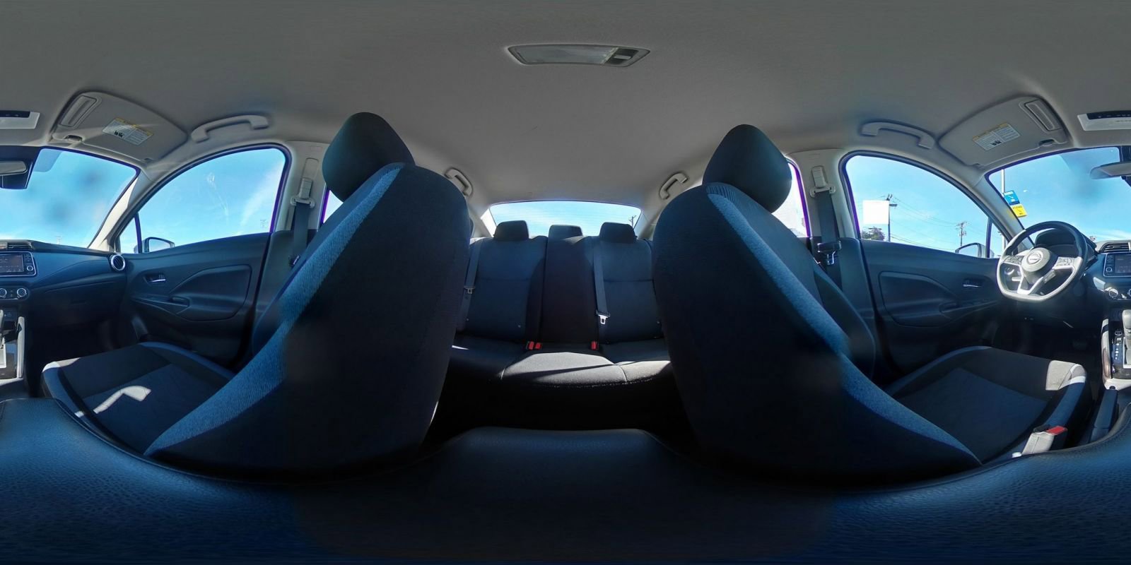 Used 2025 Nissan Versa SV image 37