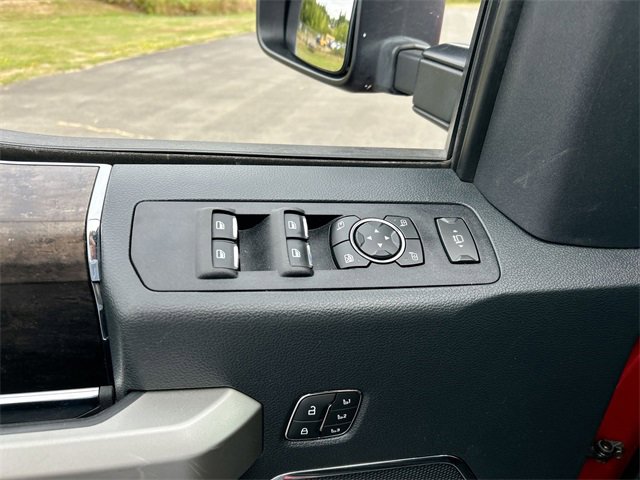 Used 2022 Ford F250 Lariat w/ Black Appearance Package image 24