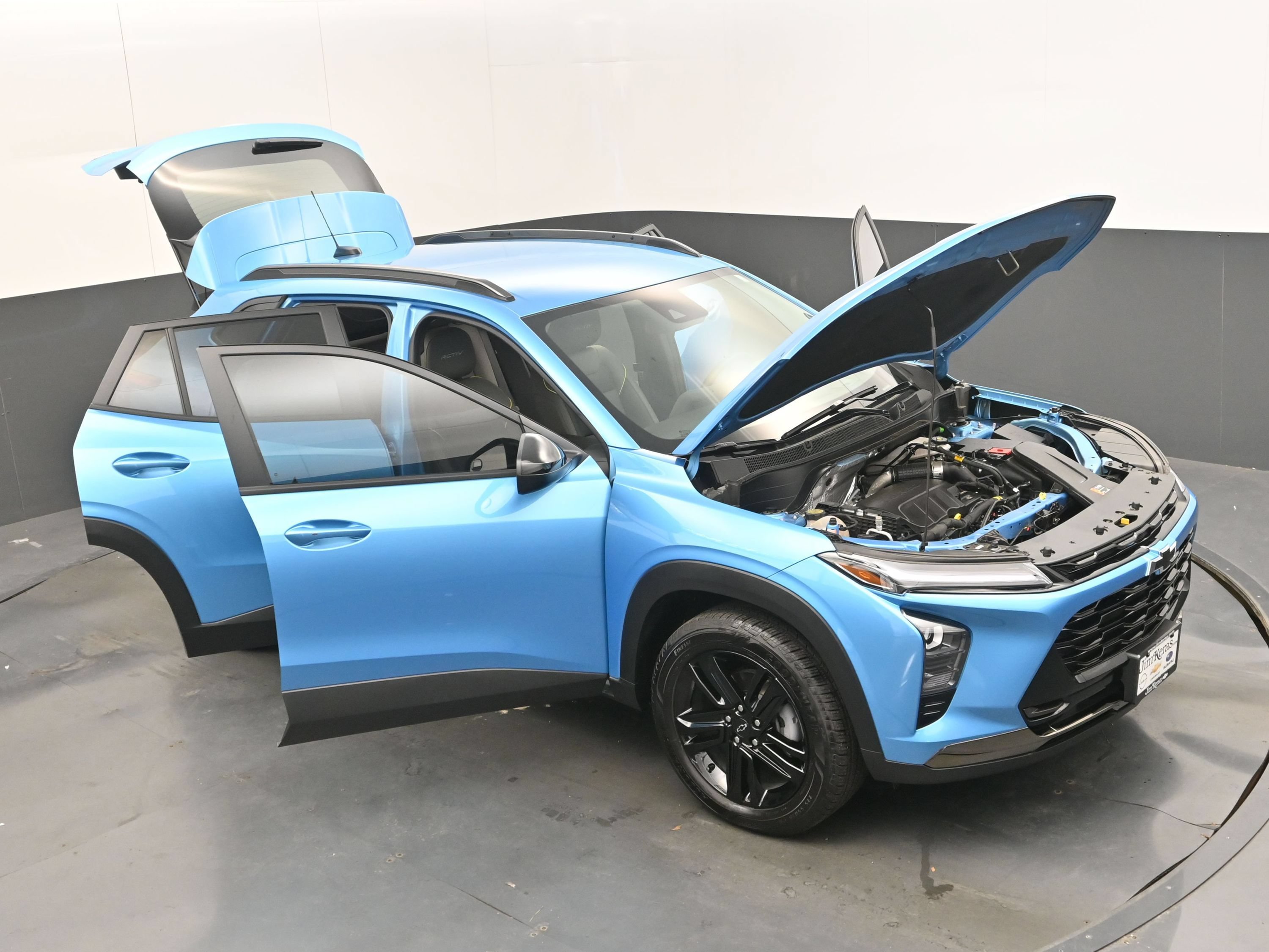 Used 2025 Chevrolet Trax ACTIV FWD image 36