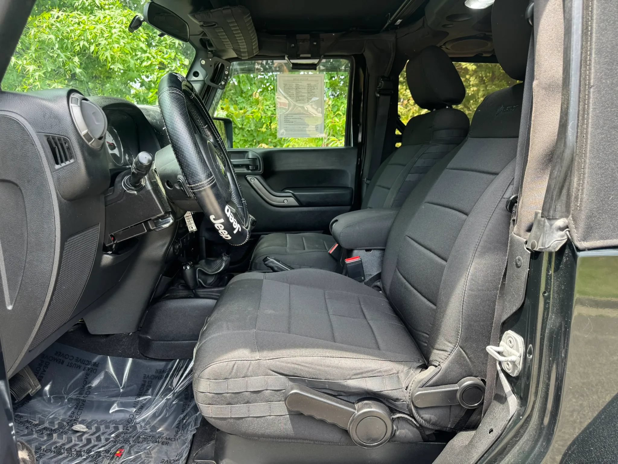 Used 2012 Jeep Wrangler Sport w/ Connectivity Group AWD/4WD image 12