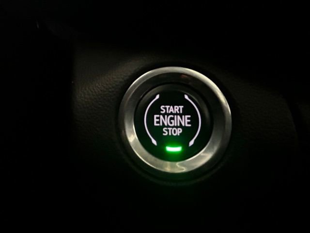 Used 2023 Buick Envision Essence w/ Sport Touring Package video 3