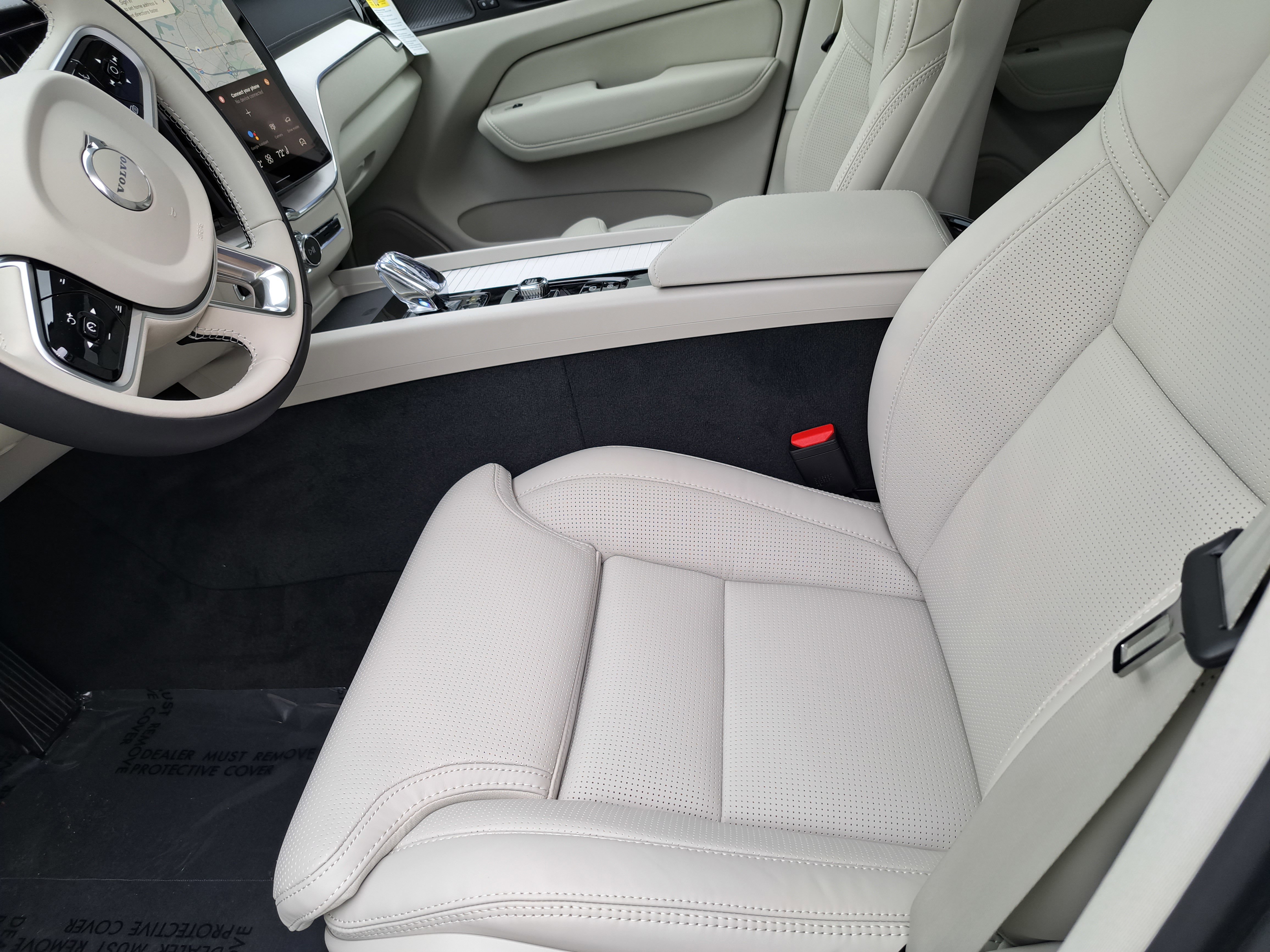 New 2026 Volvo XC60 B5 Ultra w/ Climate Package image 6