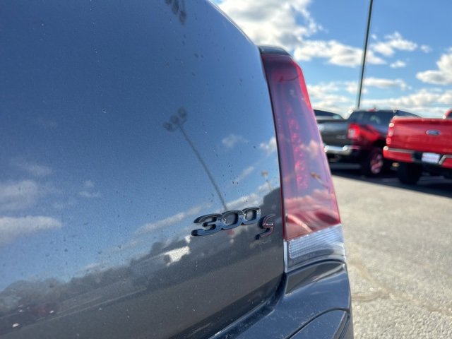 Used 2023 Chrysler 300 S image 6