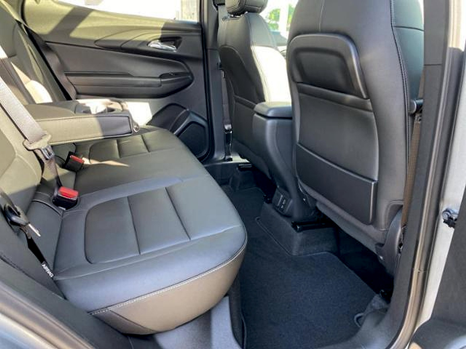 Used 2024 Chevrolet TrailBlazer ACTIV w/ Convenience Package FWD image 21